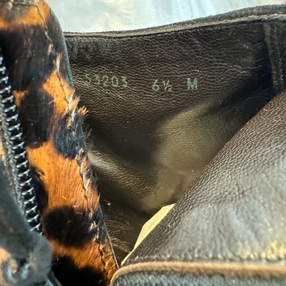 NWT & Box Stuart Weitzman Pipelofty Calf Hair Ankle Booties Chocolate size 6.5 - Picture 10 of 13